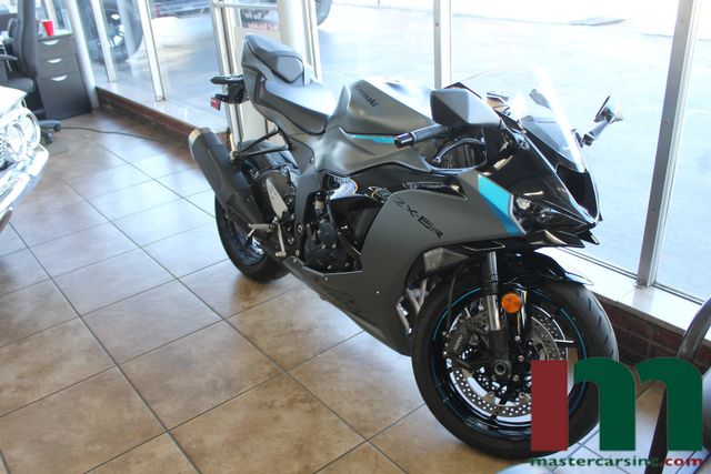 2025 Kawasaki Ninja ZX-6R 636 | Granite City, Illinois | MasterCars Company Inc.