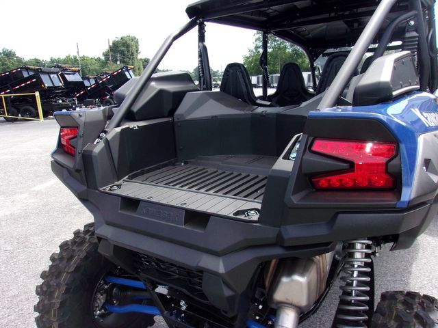 2025 Kawasaki Teryx KRX 4 1000 | Madison, Georgia | Youngblood Tractor 2025 Kawasaki Teryx KRX 4 1000 | Madison, Georgia | Youngblood Tractor