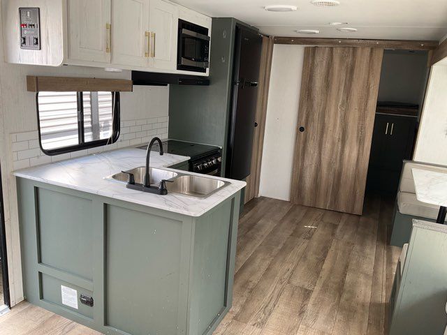 2025 Keystone Aspen Trail 25BH - John Gibson Auto Sales Hot Springs