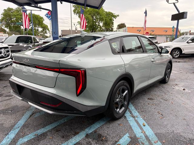 2025 Kia K4 LX