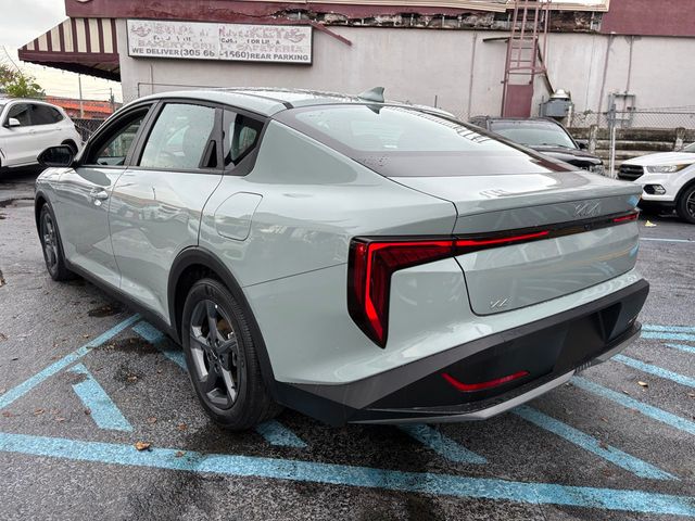 2025 Kia K4 LX