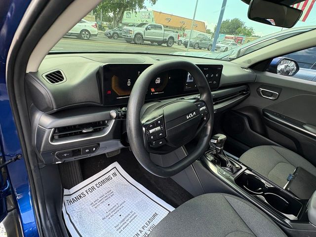 2025 Kia K4 LX