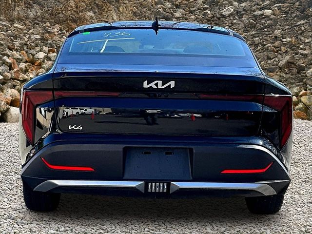 2025 Kia K4 LX