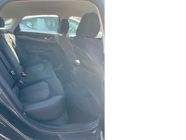 2025 Kia K5 LXS 2025 Kia K5 LXS