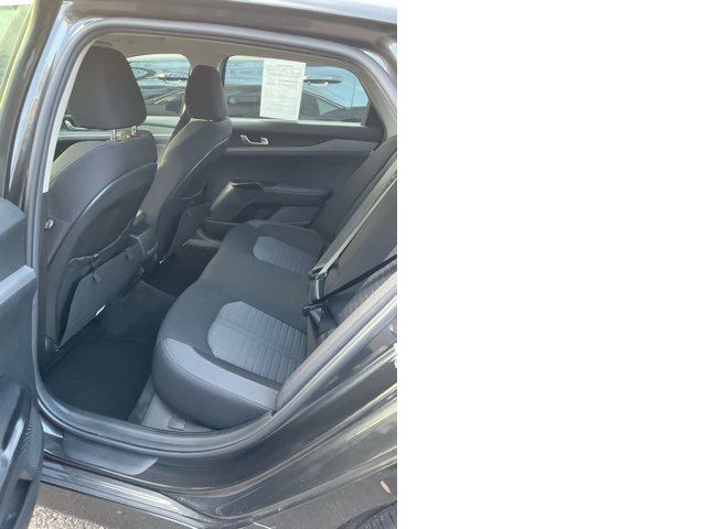 2025 Kia K5 LXS 2025 Kia K5 LXS