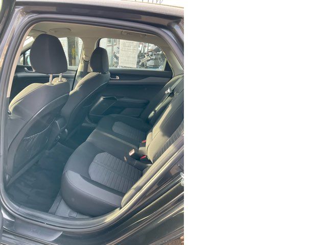 2025 Kia K5 LXS 2025 Kia K5 LXS