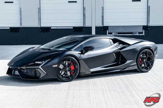 2025 Lamborghini Revuelto 2025 Lamborghini Revuelto
