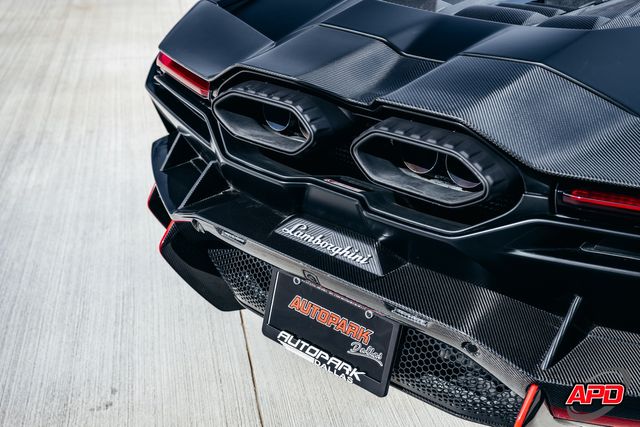 2025 Lamborghini Revuelto 2025 Lamborghini Revuelto