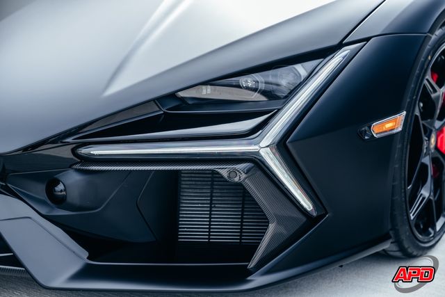 2025 Lamborghini Revuelto 2025 Lamborghini Revuelto