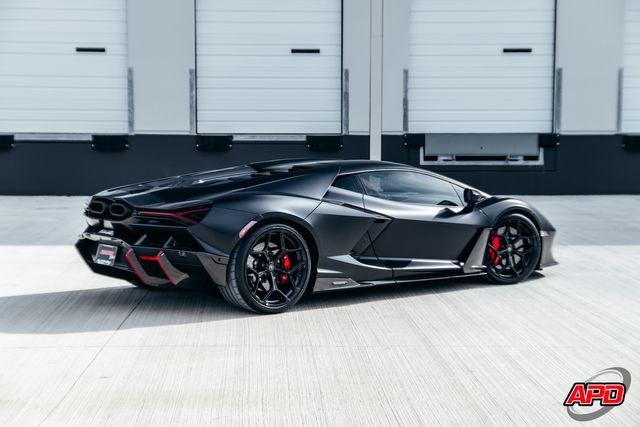 2025 Lamborghini Revuelto 2025 Lamborghini Revuelto