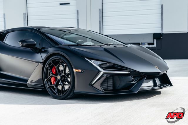 2025 Lamborghini Revuelto 2025 Lamborghini Revuelto