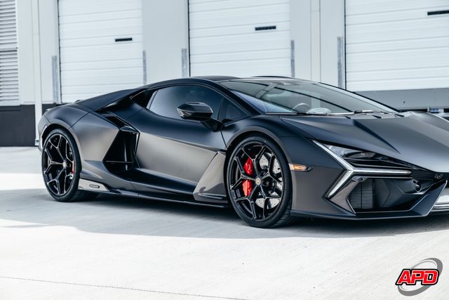 2025 Lamborghini Revuelto 2025 Lamborghini Revuelto