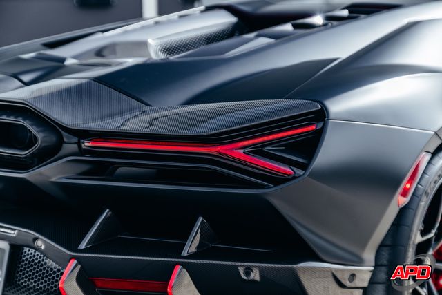 2025 Lamborghini Revuelto 2025 Lamborghini Revuelto