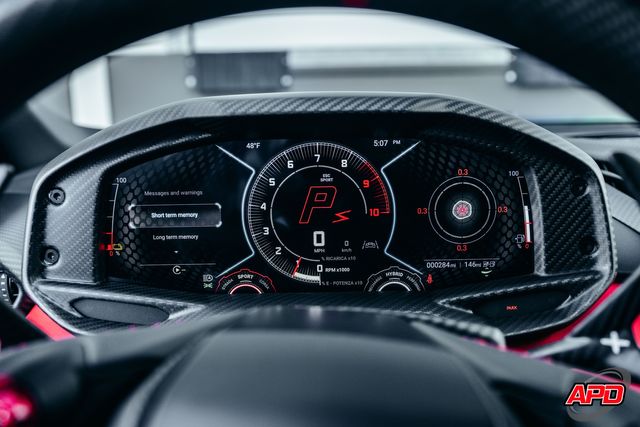 2025 Lamborghini Revuelto 