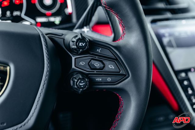 2025 Lamborghini Revuelto 