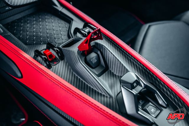 2025 Lamborghini Revuelto 