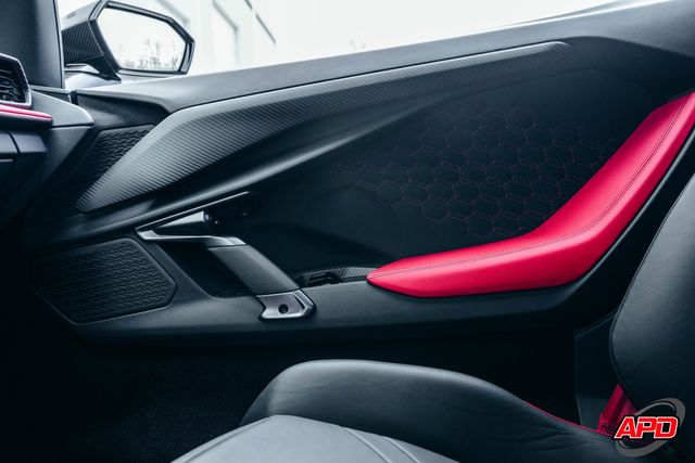 2025 Lamborghini Revuelto 