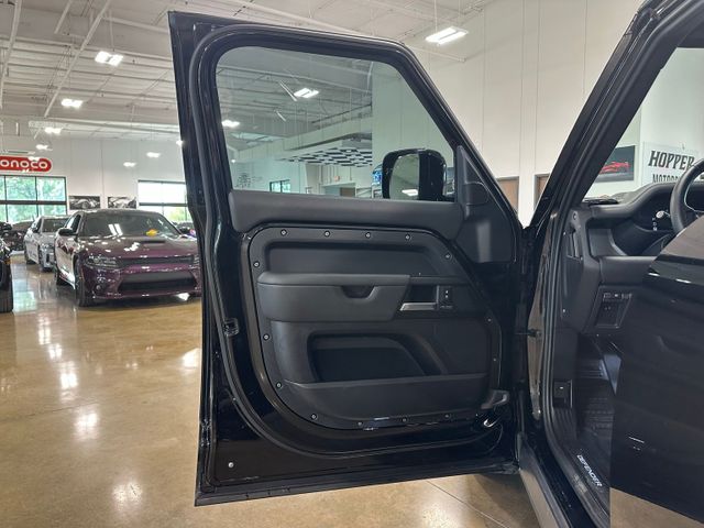 2025 Land Rover Defender 110 X | Irving, Texas | Hopper Motorplex