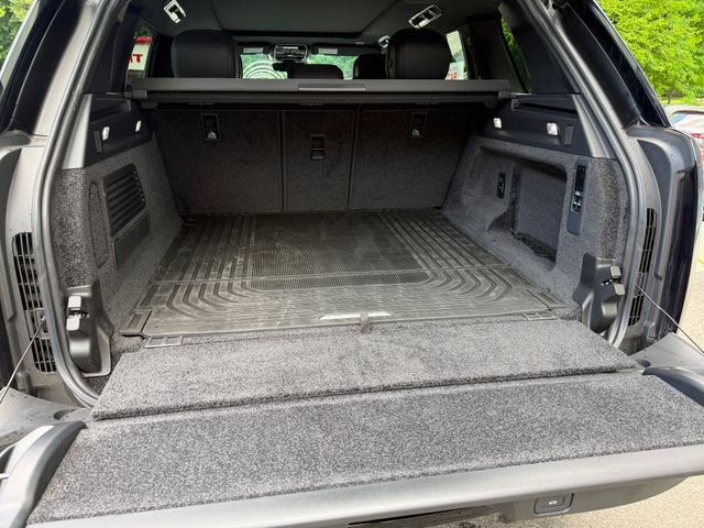 2025 Land Rover Range Rover P400 SE