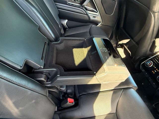 2025 Land Rover Range Rover 2025 RANGE ROVER LONG WHEEL BASE 7 PASSENGER 23"s | Plant City, FL | psv5 DEMO - Bayshore Automotive 2025 Land Rover Range Rover 2025 RANGE ROVER LONG WHEEL BASE 7 PASSENGER 23"s | Plant City, FL | psv5 DEMO - Bayshore Automotive