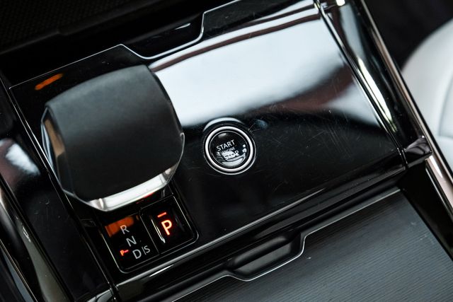 2025 Land Rover Range Rover Sport P550e Autobiography ,ROOF,360 CAM,HTD/COOL LTH | Carrollton, TX | Texas Vehicle Exchange 2025 Land Rover Range Rover Sport P550e Autobiography ,ROOF,360 CAM,HTD/COOL LTH | Carrollton, TX | Texas Vehicle Exchange