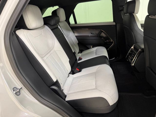 2025 Land Rover Range Rover Sport P460e Dynamic SE | Houston, TX | Houston Auto Credit