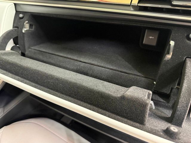 2025 Land Rover Range Rover Sport P460e Dynamic SE | Houston, TX | Houston Auto Credit