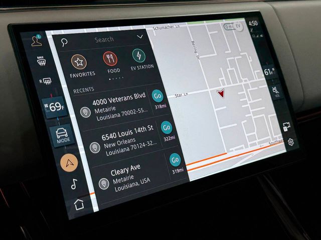 2025 Land Rover Range Rover Sport P460e Dynamic SE | Houston, TX | Houston Auto Credit 2025 Land Rover Range Rover Sport P460e Dynamic SE | Houston, TX | Houston Auto Credit