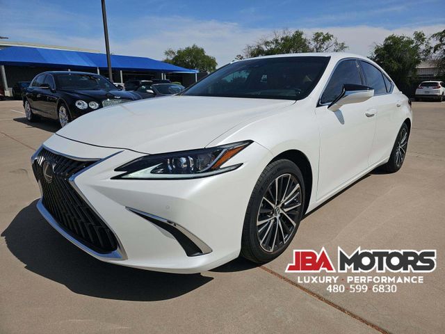 2025 Lexus ES 300h Sedan ES300h ~ Pearl White ~ ONLY 3900 MILES | MESA, AZ | JBA MOTORS