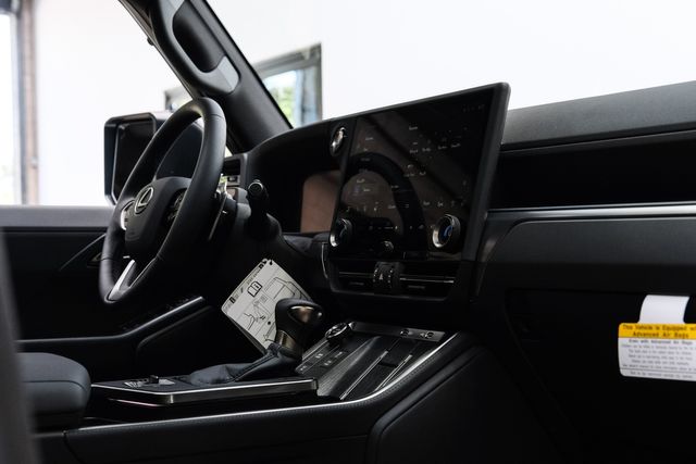 2025 Lexus GX 550 Premium LIFTED,ROOF, VOSSEN WHEELS, 3RD SEAT | Carrollton, TX | Texas Vehicle Exchange 2025 Lexus GX 550 Premium LIFTED,ROOF, VOSSEN WHEELS, 3RD SEAT | Carrollton, TX | Texas Vehicle Exchange