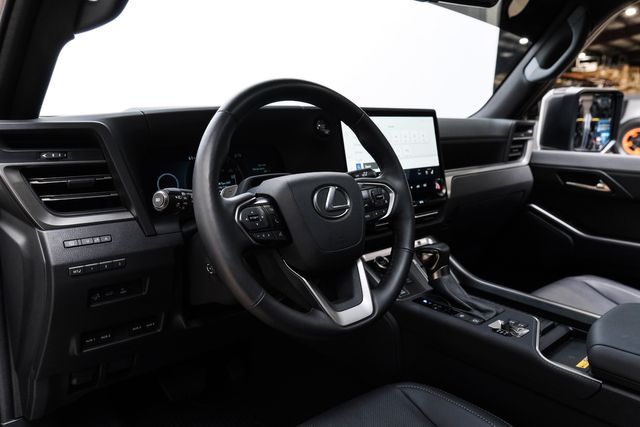 2025 Lexus GX 550 Overtrail ,LIFTED, HEADS UP, FUEL WHEELS, NITTO,6K | Carrollton, TX | Texas Vehicle Exchange