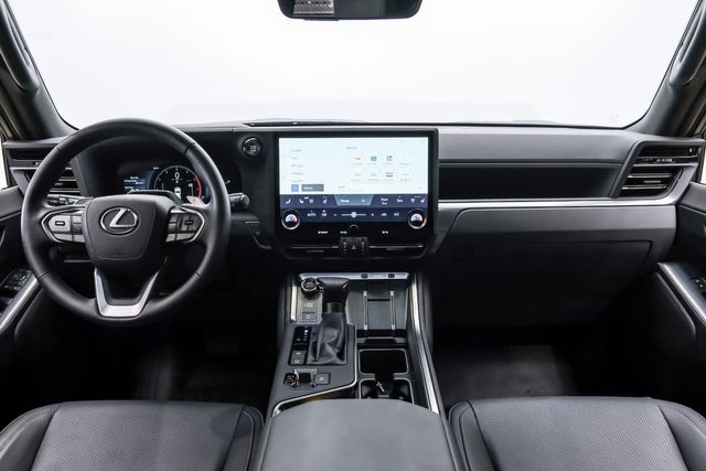 2025 Lexus GX 550 Premium+ LIFTED,ROOF, FUEL WHEELS, 3RD SEAT | Carrollton, TX | Texas Vehicle Exchange