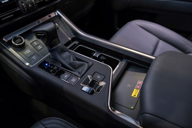 2025 Lexus GX 550 Premium+ LIFTED,ROOF, FUEL WHEELS, 3RD SEAT | Carrollton, TX | Texas Vehicle Exchange 2025 Lexus GX 550 Premium+ LIFTED,ROOF, FUEL WHEELS, 3RD SEAT | Carrollton, TX | Texas Vehicle Exchange