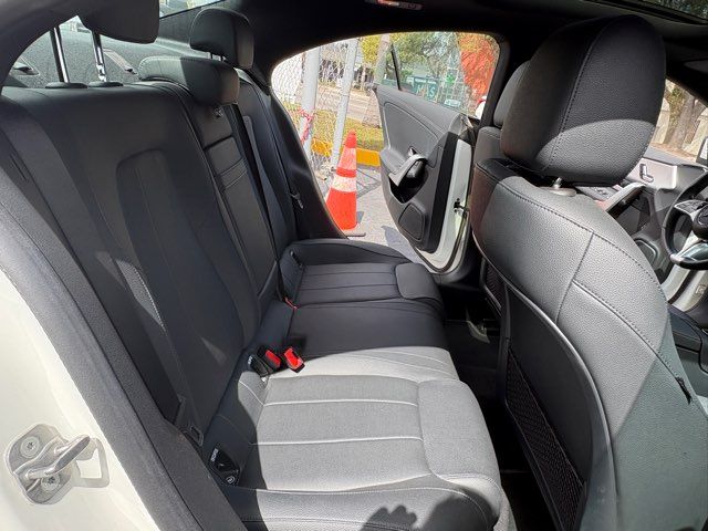 2025 Mercedes-Benz CLA 250