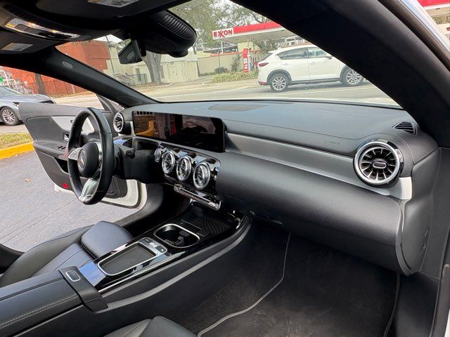 2025 Mercedes-Benz CLA 250