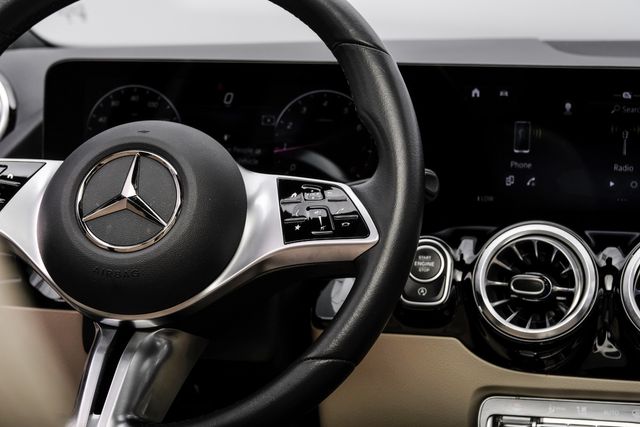 2025 Mercedes-Benz GLA 250 PanoSunroof PerfectCarfax | Dallas, TX | Stevens Motor Company LLC