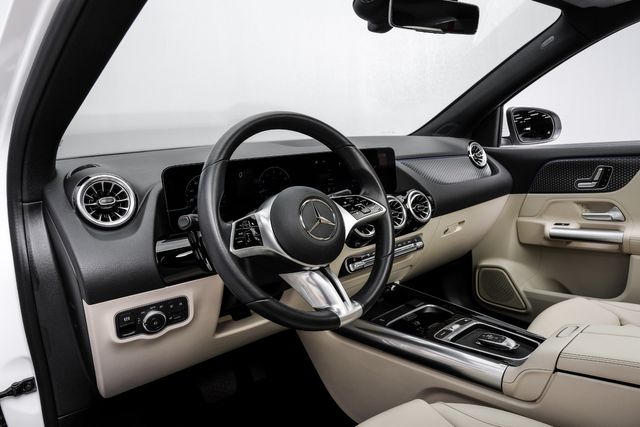 2025 Mercedes-Benz GLA 250 PanoSunroof PerfectCarfax | Dallas, TX | Stevens Motor Company LLC