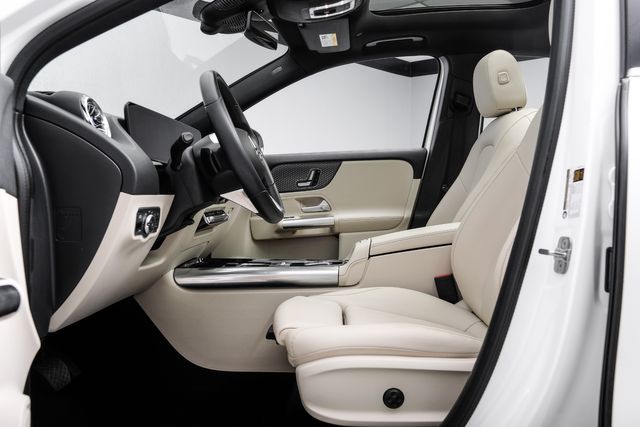2025 Mercedes-Benz GLA 250 PanoSunroof PerfectCarfax | Dallas, TX | Stevens Motor Company LLC