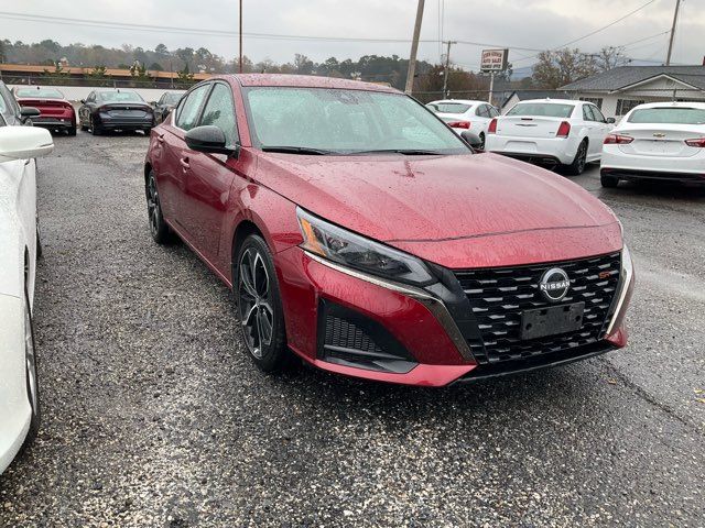 2025 Nissan Altima 2.5 SR