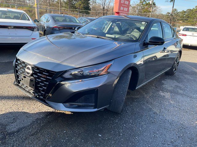 2025 Nissan Altima 2.5 SR