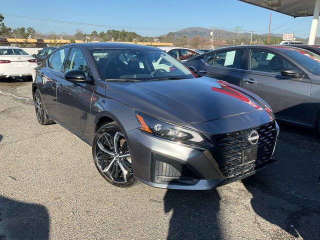 2025 Nissan Altima 2.5 SR