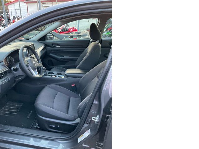 2025 Nissan Altima 2.5 SV 2025 Nissan Altima 2.5 SV