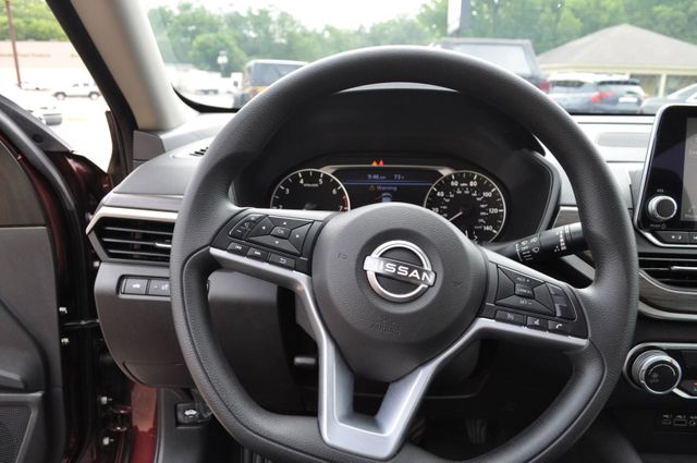 2025 Nissan Altima 2.5 SV | Louisville, MS | CARite Louisville MS 2025 Nissan Altima 2.5 SV | Louisville, MS | CARite Louisville MS