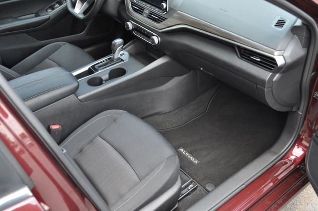 2025 Nissan Altima 2.5 SV | Louisville, MS | CARite Louisville MS 2025 Nissan Altima 2.5 SV | Louisville, MS | CARite Louisville MS