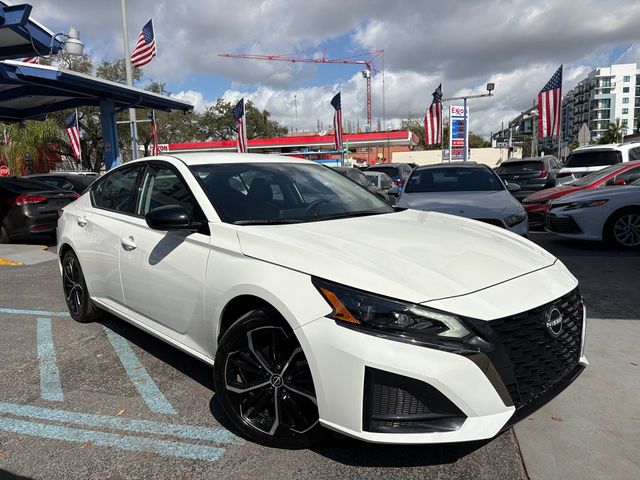 2025 Nissan Altima 2.5 SR