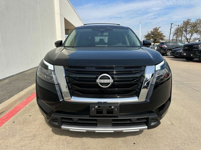 2025 Nissan Pathfinder SL | Irving, Texas | Hopper Motorplex