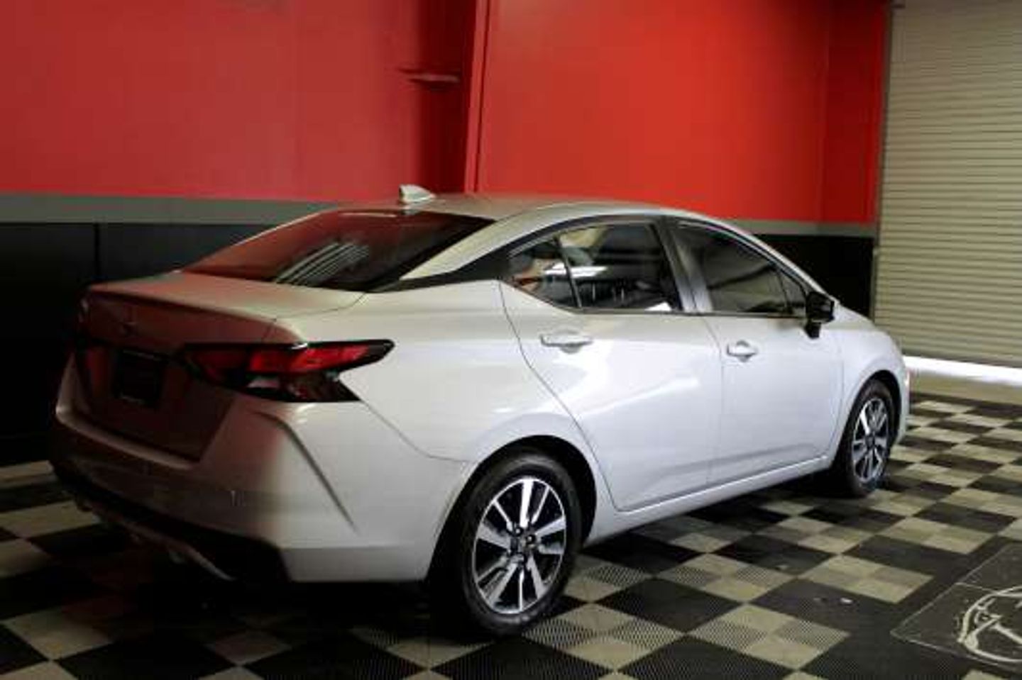 2025 Nissan Versa SV - 3
