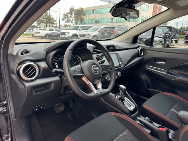 2025 Nissan Versa 1.6 SR | Irving, Texas | Hopper Motorplex 2025 Nissan Versa 1.6 SR | Irving, Texas | Hopper Motorplex