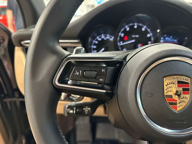 2025 Porsche Macan Base | Irving, Texas | Hopper Motorplex 2025 Porsche Macan Base | Irving, Texas | Hopper Motorplex