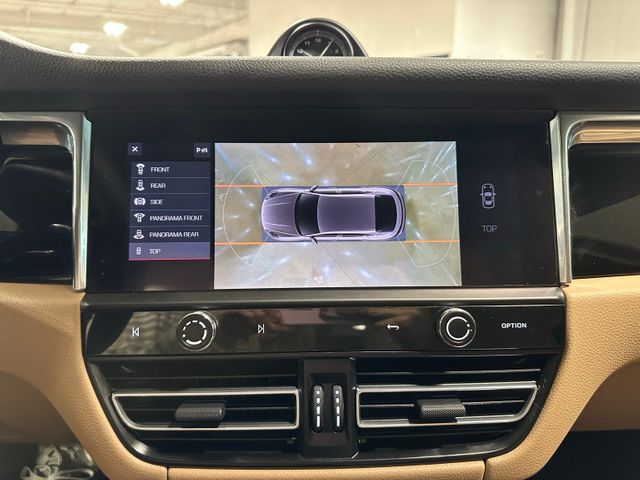 2025 Porsche Macan Base | Irving, Texas | Hopper Motorplex